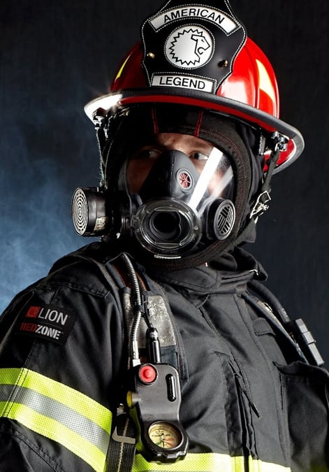LION RedZone_close-up_SCBA_vertical-1-1