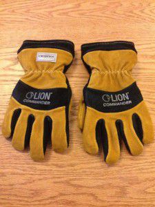 See a set of LION Commander gloves get put to the test